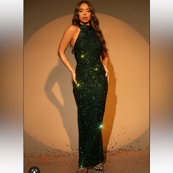 FASHION NOVA DRESS - Picture 3 of 5